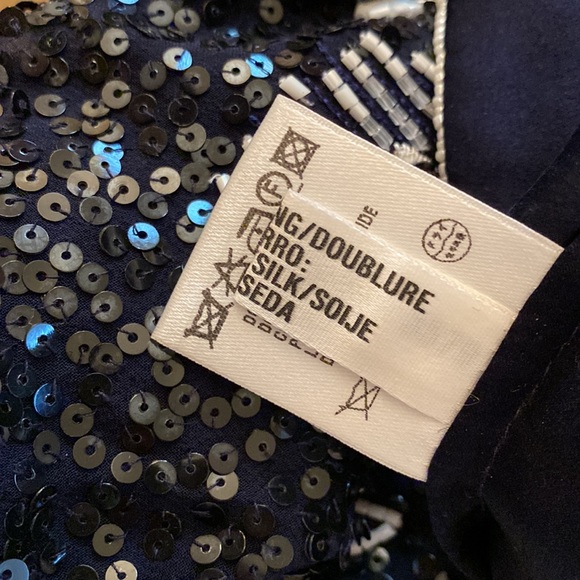 Escada 💯Silk Stunning All Sequin Full Silk Lined Camisole - Picture 8 of 16